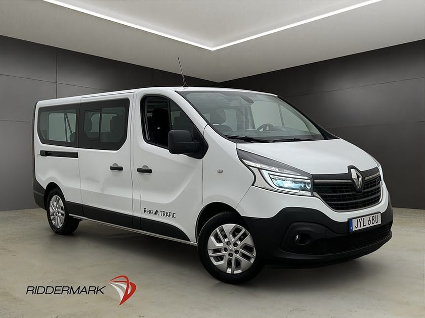 Bild 1 av Renault Trafic Grand Kombi Lång 2.0dCi Bluetooth PDC 9-Sits