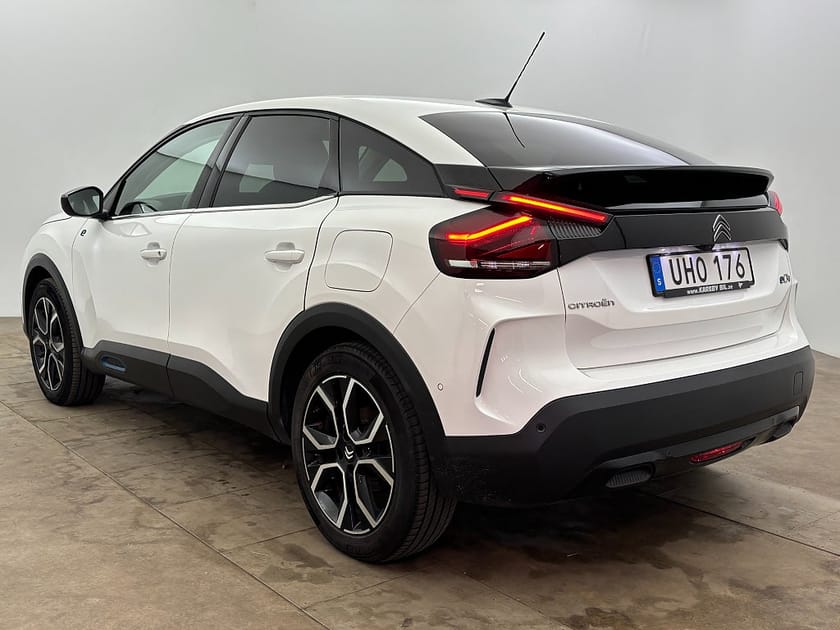 Bild 4 av Citroën ë-C4 e-C4 50 kWh Shine Navi HUD Backkamera