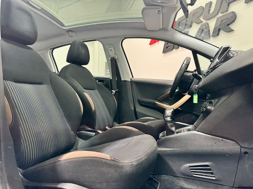 Bild 5 av Peugeot 208