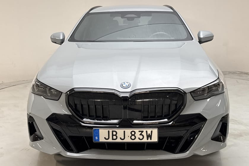 Bild 5 av BMW 530e Touring Touring, G61 (299hk) M Sport Pro