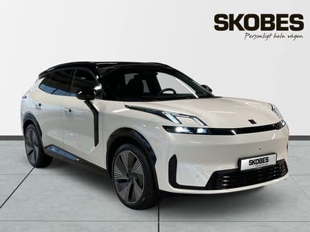 Lynk & Co 08 PHEV More