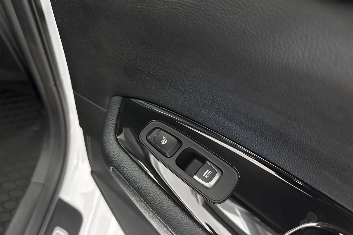 picture of a car