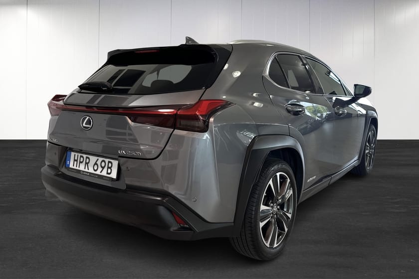 Bild 5 av Lexus UX 250h E-Four / Premium