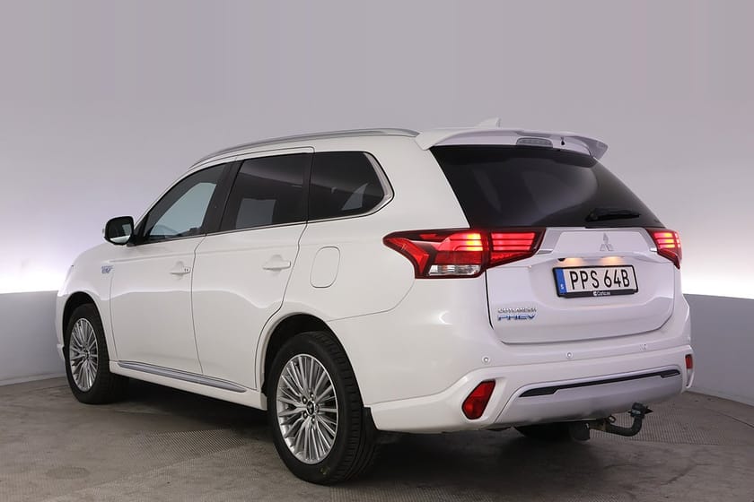 Bild 4 av Mitsubishi Outlander PHEV AWD Business X Läder 360 Drag