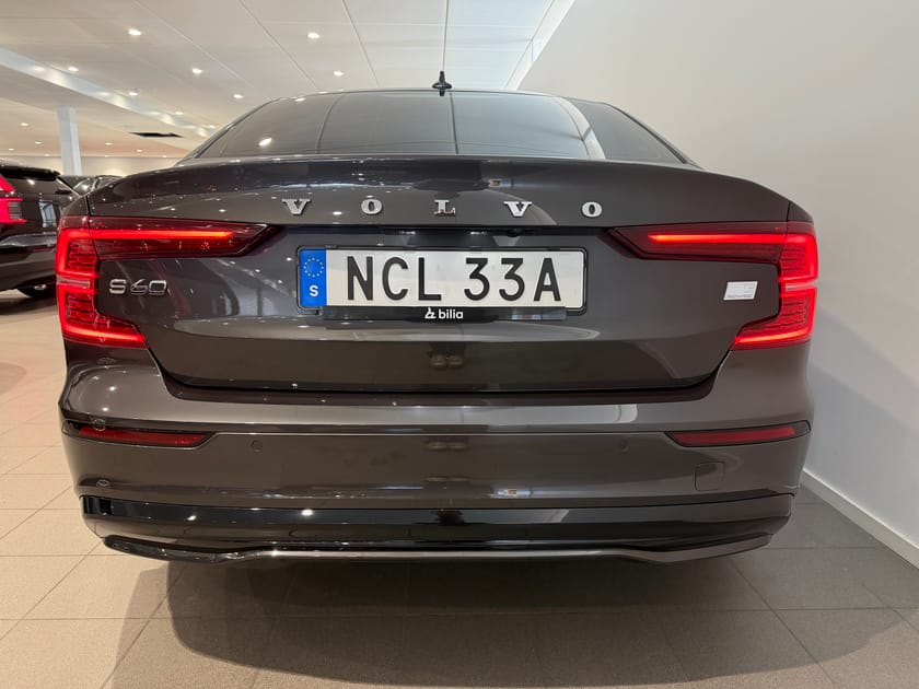 Bild 5 av Volvo S60 Recharge T8 II Ultimate Dark