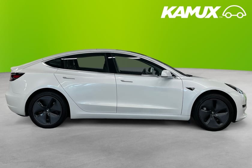 Bild 2 av Tesla Model 3 Standard Range Plus 325hk GRILL På KÖPET