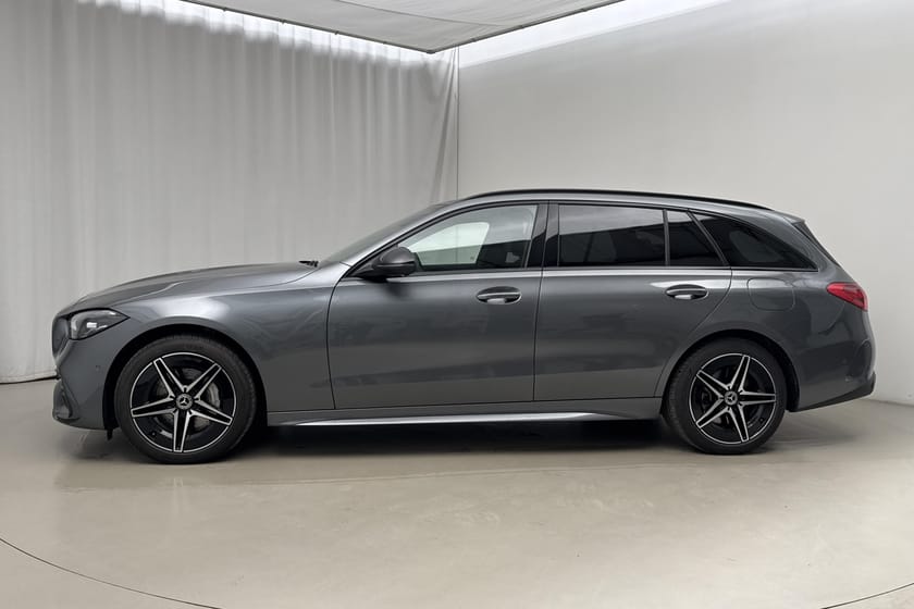 Bild 2 av Mercedes-Benz C 300 T e Kombi S206 (333hk) AMG Night