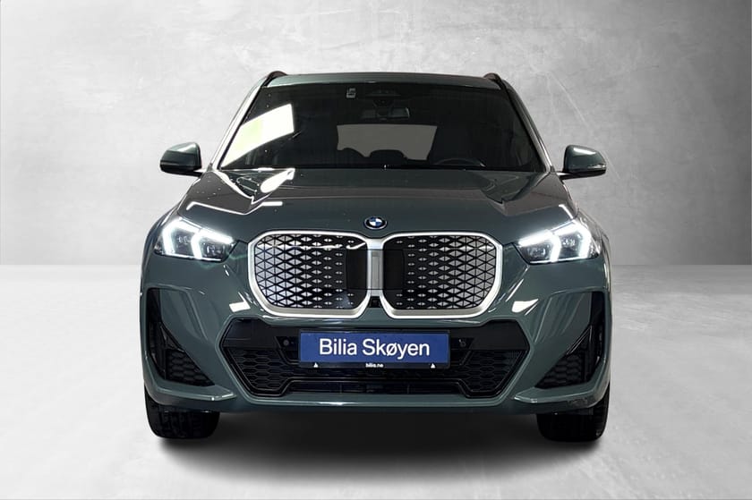 Bilde 2 av BMW iX1 xDrive30 Fully Charged, M-sport, HUD, H&K, ComfAcc, Pano