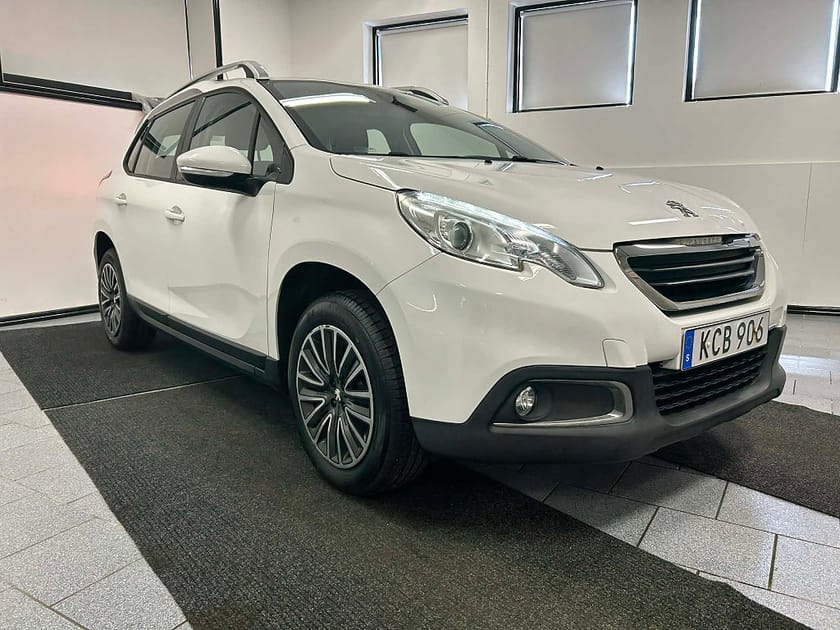 Bild 3 av Peugeot 2008 1.2 VTi 82 hk Euro 6 Mkt välservad Kamremsats bytt