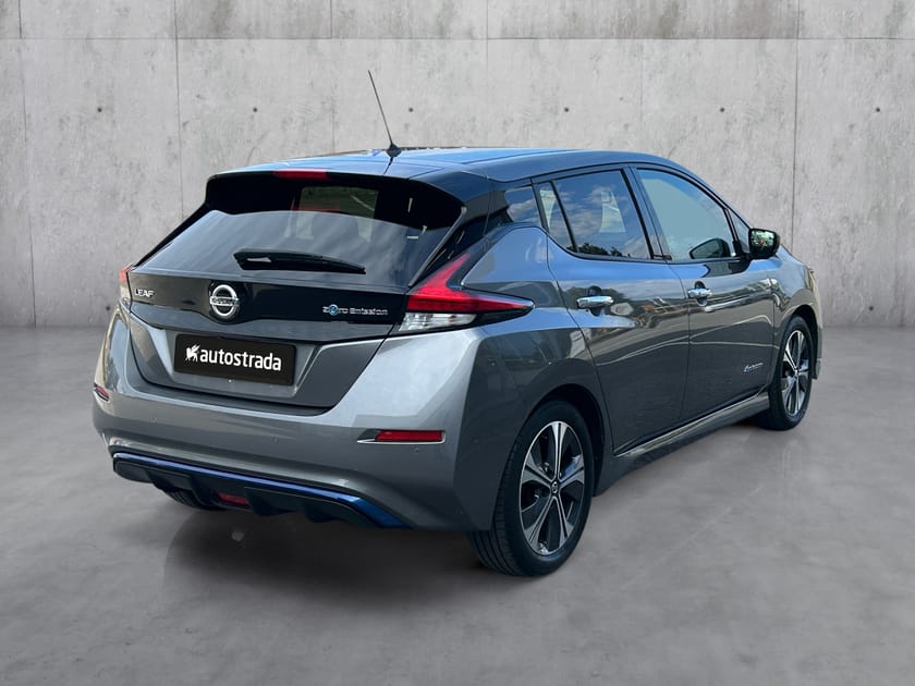 Bilde 5 av Nissan Leaf 40kWh Tekna - Delskinn|Bose|ACC|360