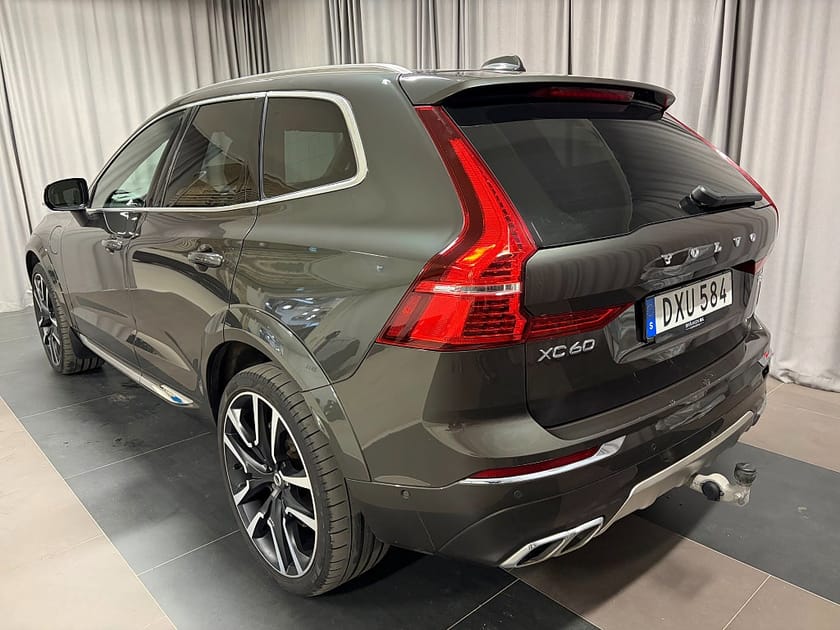 Bild 3 av Volvo XC60 T8 Twin Engine AWD Inscription Pano BW Luftfj. 22"
