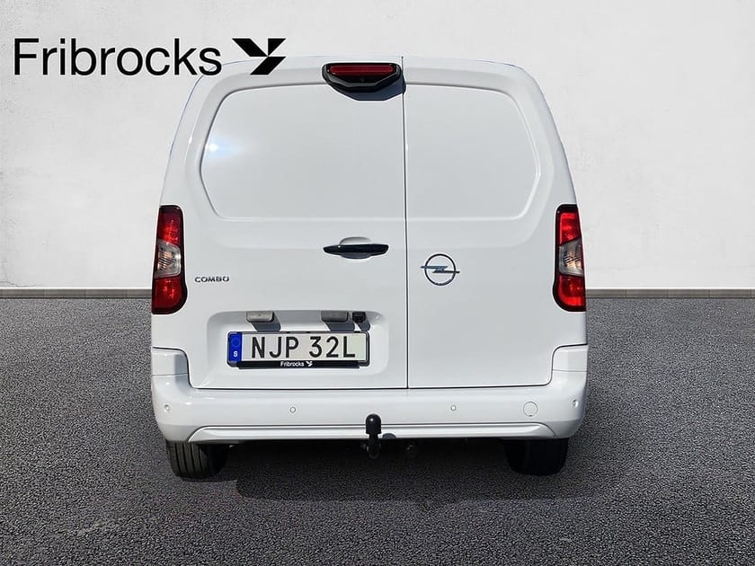 Bild 4 av Opel Combo Van L2 1.5 Diesel 130 AT8 ELITE