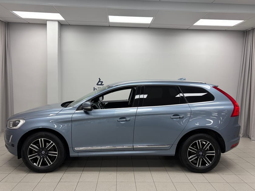 Bild 2 av Volvo XC60 D4 AWD Classic Summum | Drag | Klimatpaket |