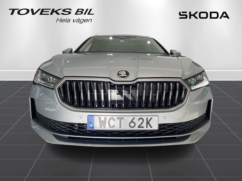 Bild 5 av Škoda Superb iV Kombi L&K, laddhybrid, fin spec