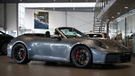 Porsche 911 Carrera 4 GTS Cabriolet