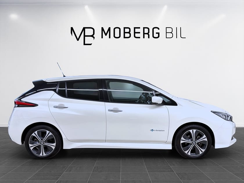Bild 4 av Nissan Leaf 150hk Tekna ProPilot BOSE 360 Navi CarPlay