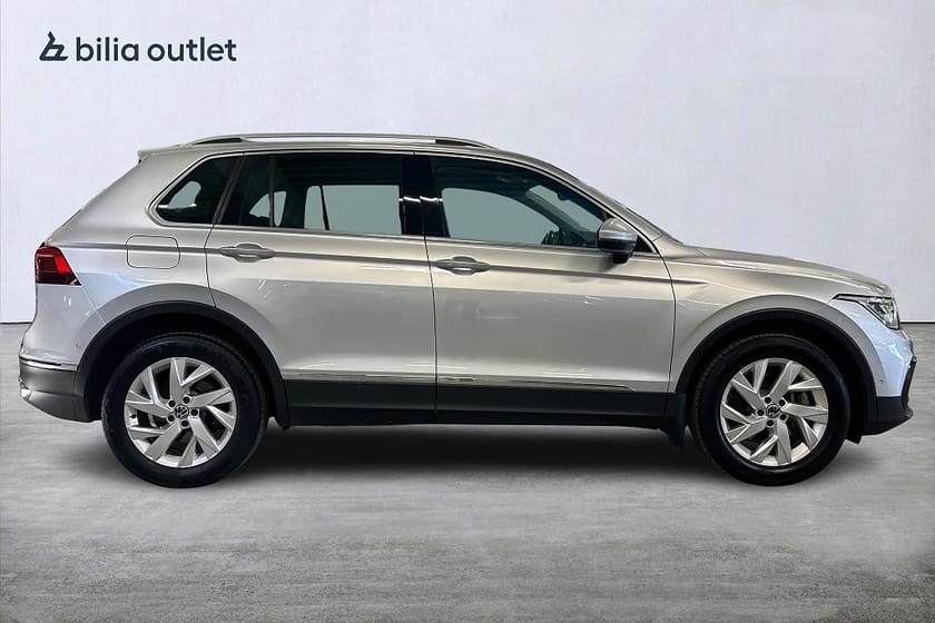 Bild 5 av Volkswagen Tiguan eHybrid 1.4 TSI DSG Elegance 245hk Cockpit Drag Massage