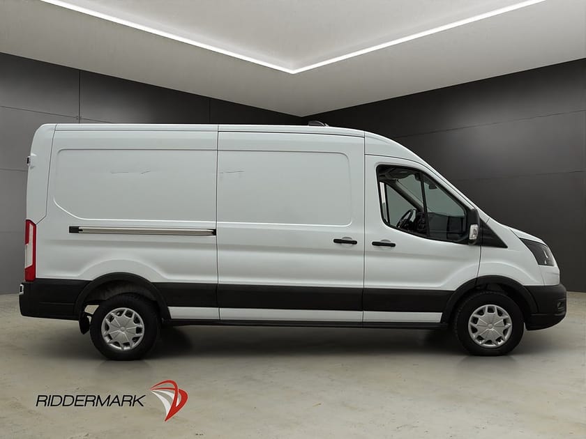 Bild 2 av Ford Transit 350 L3H2 Värmare 3-Sits Kamera Farthållare Moms