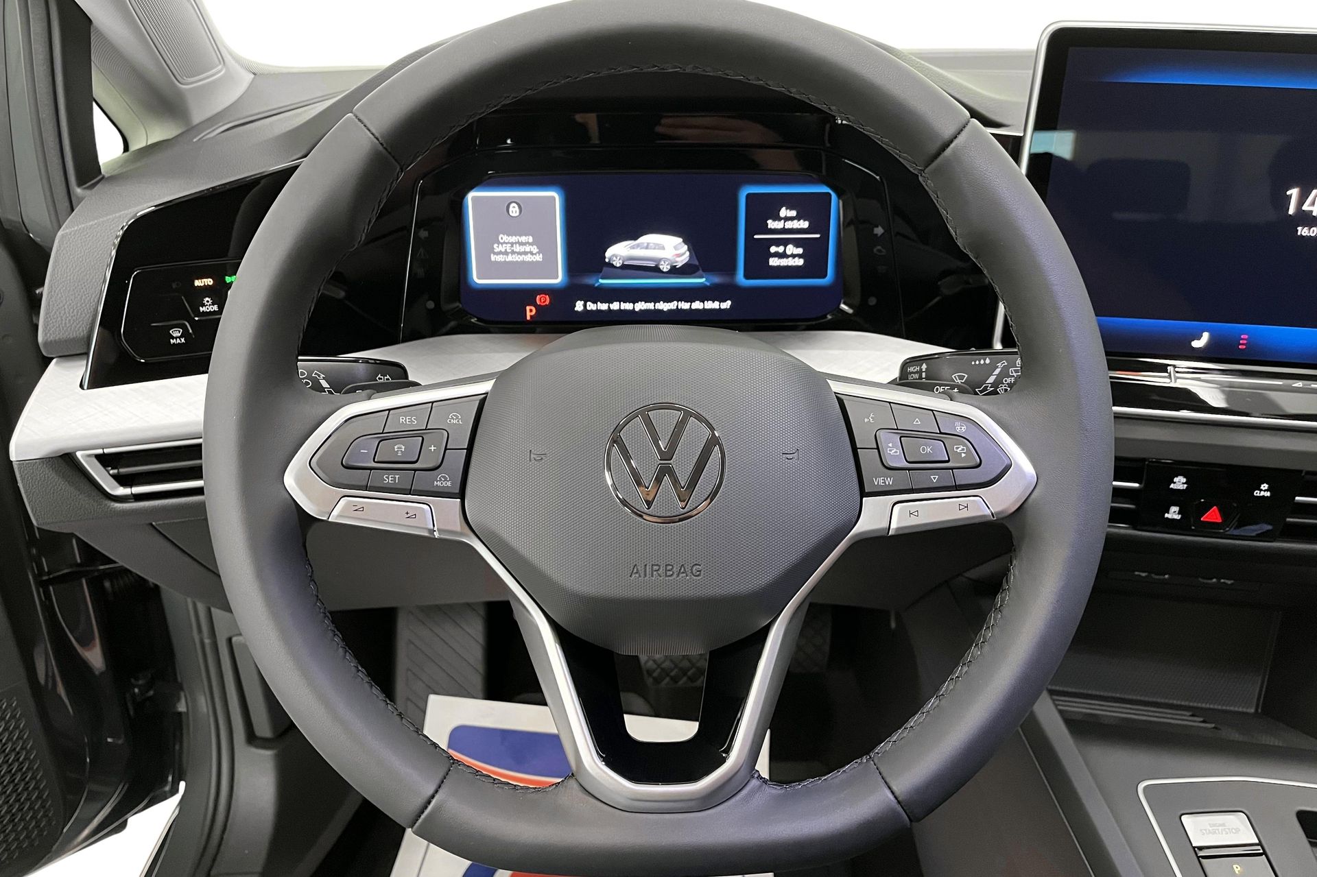 Volkswagen Golf eTSI 150hk DSG Edition 2025, bild 7/10