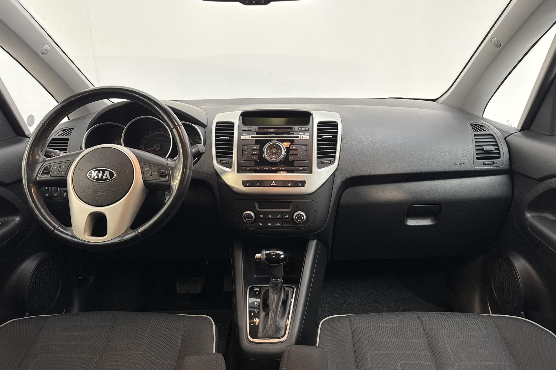 Kia Venga 1.6 CVVT 2017, bild 7/10