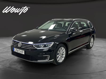Volkswagen Passat Variant GTE 1.4 TSI DSG 218hk /Drag /Värmare /Navi