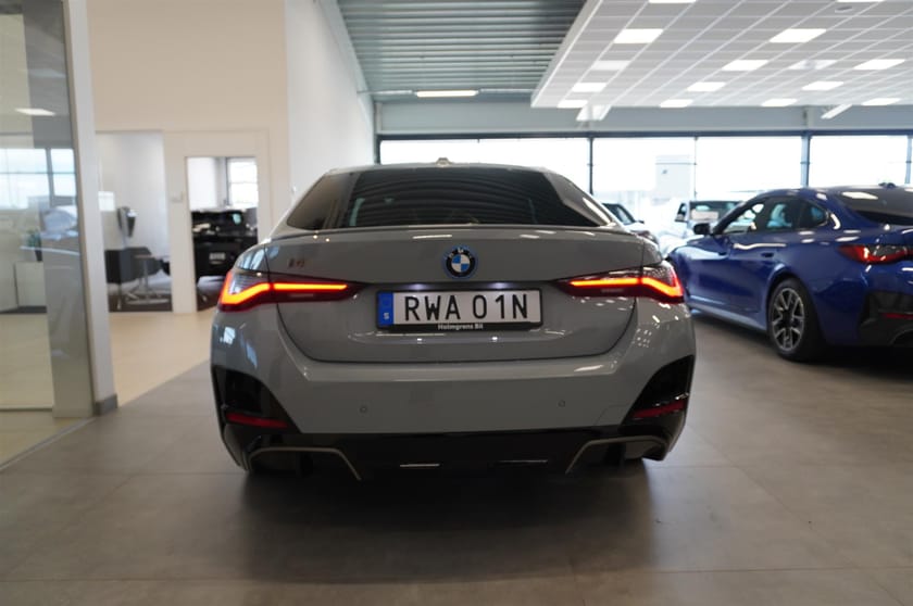 Bild 5 av BMW i4 M50 xDrive Gran Coupé Navi Adaptiv Farthållare Harman Kardon Rattvärme Drag