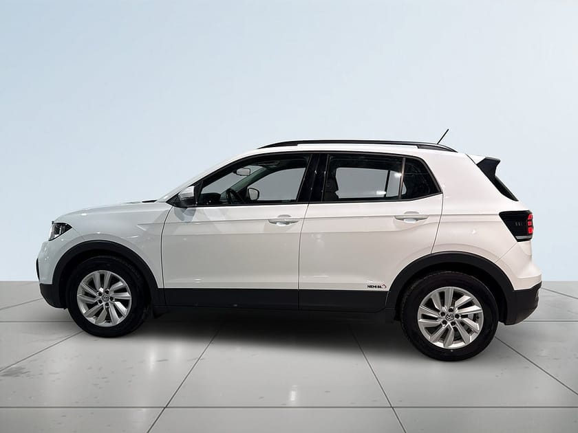 Bild 4 av Volkswagen T-Cross 1.0 TSI 95hk Motorvärmare Låg Skatt S/V-hjul