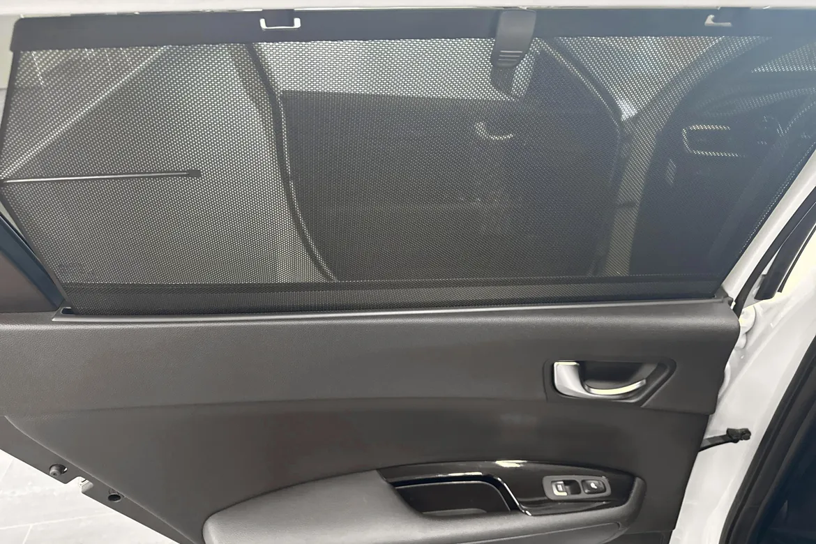 picture of a car