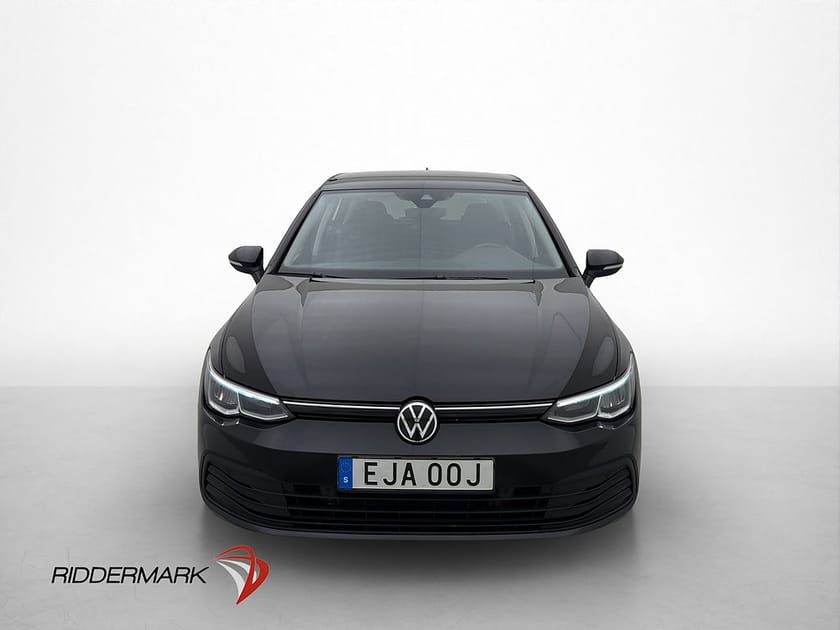 Bild 2 av Volkswagen Golf TSI 110hk Cockpit Sensorer CarPlay Ambient
