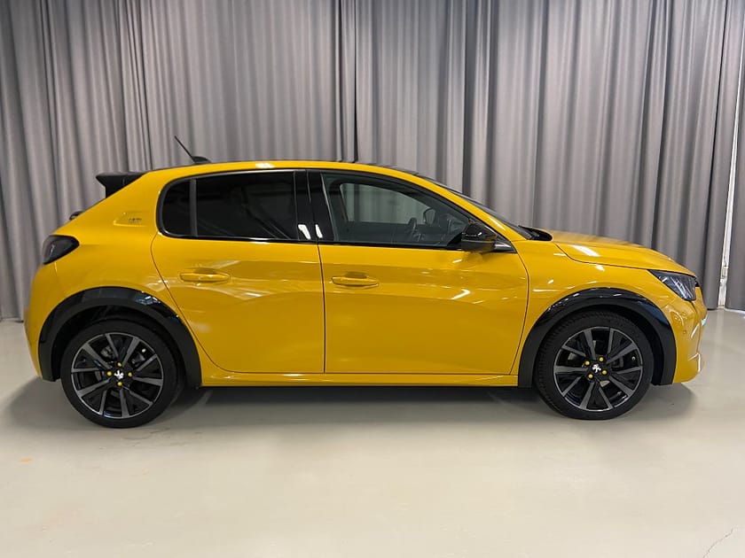 Bild 4 av Peugeot 208 1.2 PureTech 130hk GT Navi Apple car