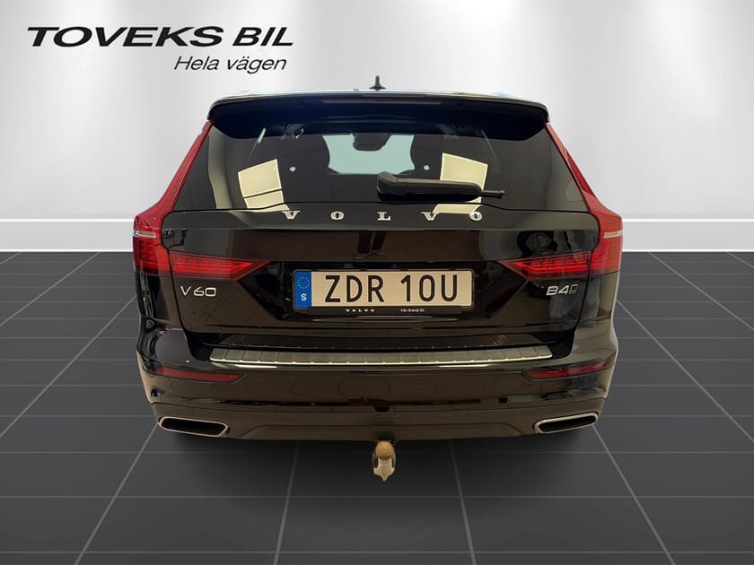 Bild 2 av Volvo V60 Cross Country B4 MOMENTUM AWD