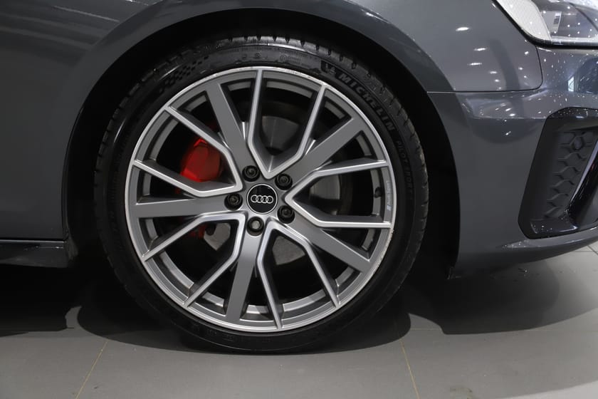 Bild 4 av Audi A4 Avant 40 TDI quattro