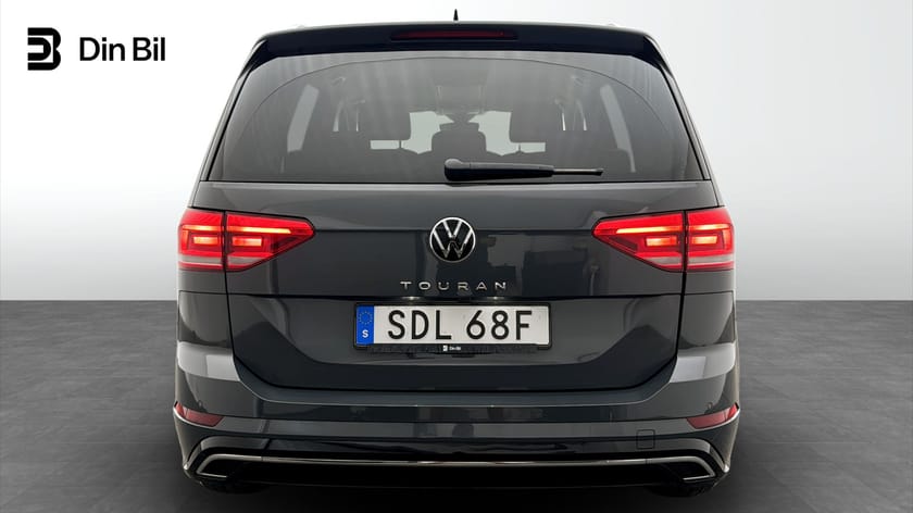 Bild 5 av Volkswagen Touran R-Line TSI150 DSG 7sits/Drag/P-värmare