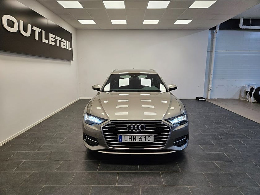 Bild 4 av Audi A6 Avant 45 TFSI quattro S line 45TFSI Cockpit Matrix Värmare Drag