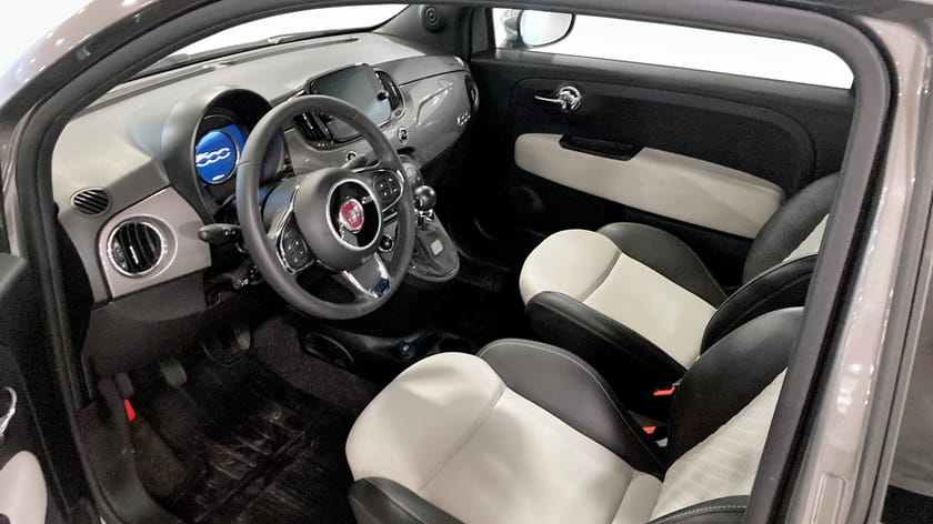 Bild 4 av Fiat 500C Hybrid HEV CAB DOLCEVITA 70HK MT PLUS *HE*