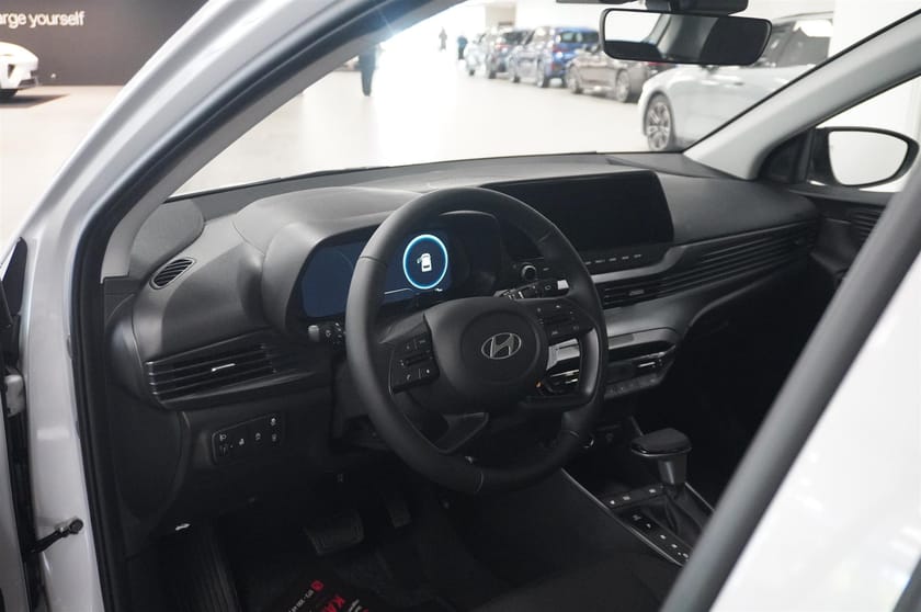 Bild 2 av Hyundai i20 1.0 T-GDi 90hk Aut Essential