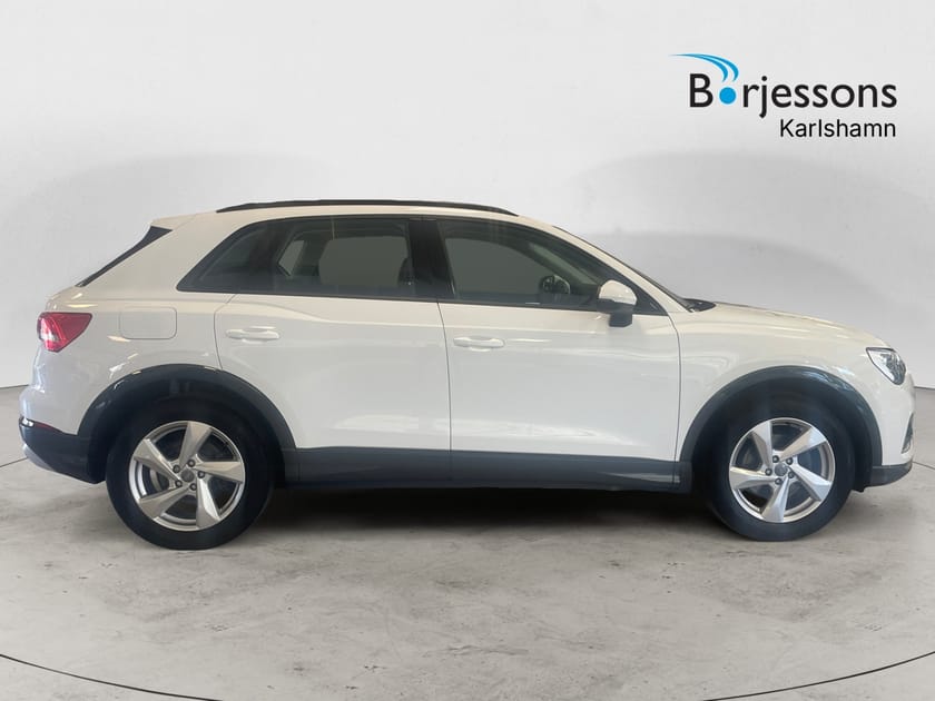 Bild 2 av Audi Q3 35 TFSI 150 HK S TRONIC PROLINE AD