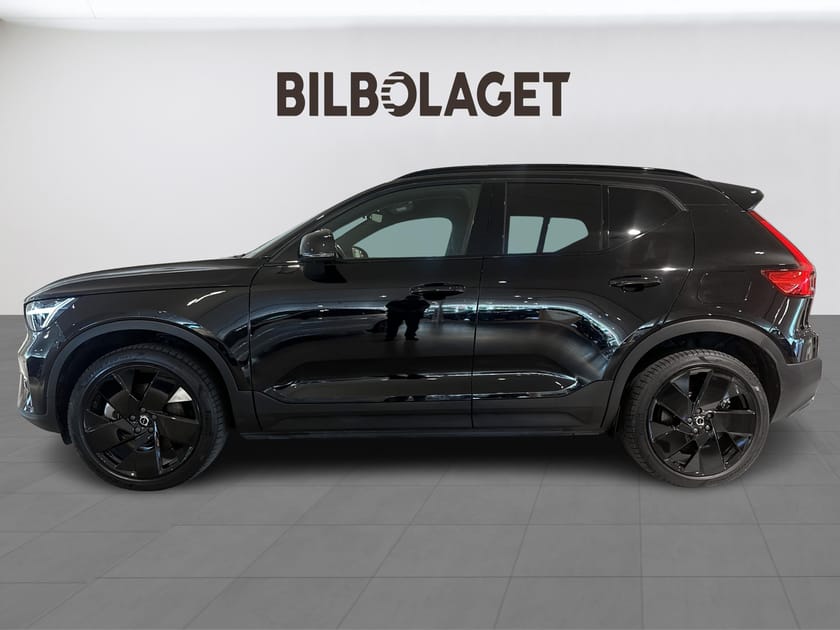 Bild 3 av Volvo EX40 Single Motor Extended Range M R Plus Black Edt(DRAG/NAVI/360KAMERA)