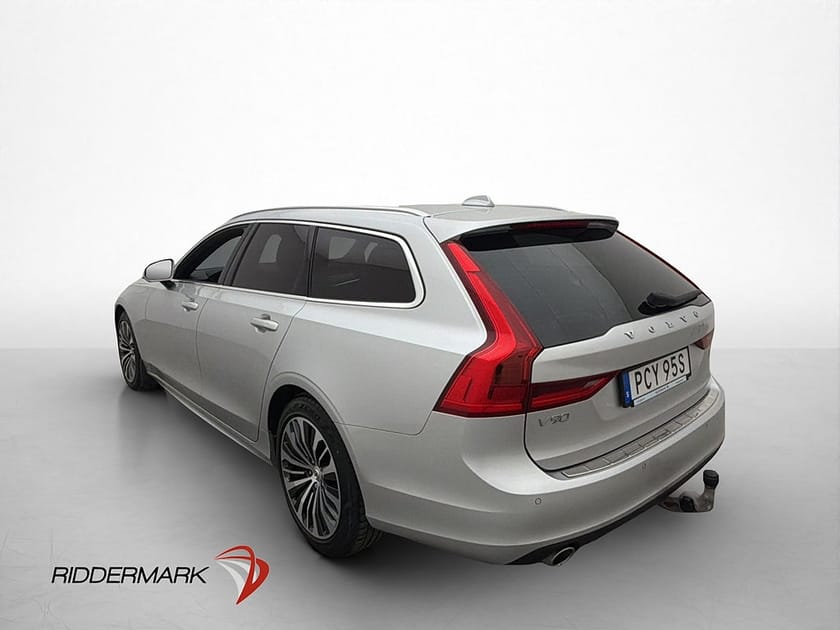 Bild 5 av Volvo V90 D4 Momentum Adv VOC Värmare CarPlay 360° Drag