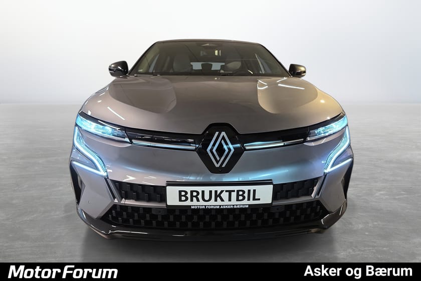 Bilde 2 av Renault Mégane E-TECH TECHNO/VELUTSTYRT/360 RYGGEKAM/NAVI+++ VI TAR INNBYTTE