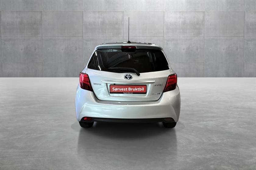 Bilde 4 av Toyota Yaris Hybrid 1,5 Bensin Automatgir Style