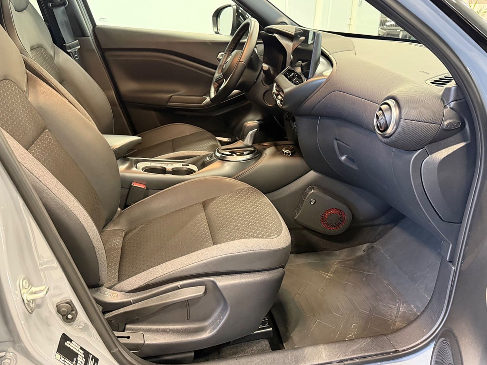 Nissan Juke 2025, bild 7/10