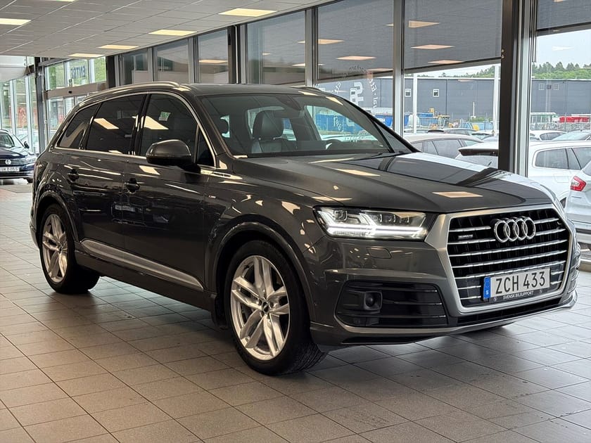 Bild 1 av Audi Q7 3.0 TDI V6 S-Line Quattro 7-Sits Bose HUD Drag