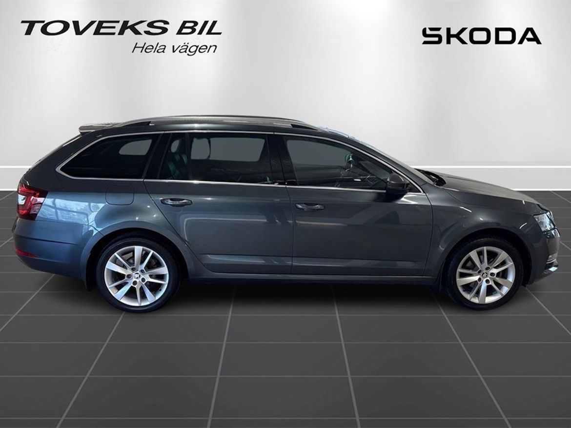 Škoda Škoda Octavia Kombi — bild 2