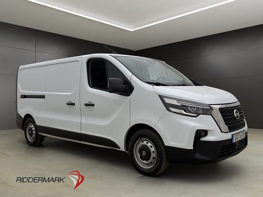 Bild 1 av Nissan Primastar L2 2.0dCi Värmare Dragkrok 3-Sits LED PDC