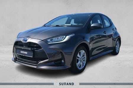 Toyota Yaris Hybrid // R.kam // DAB+ // 2 hjulsett // S.historikk