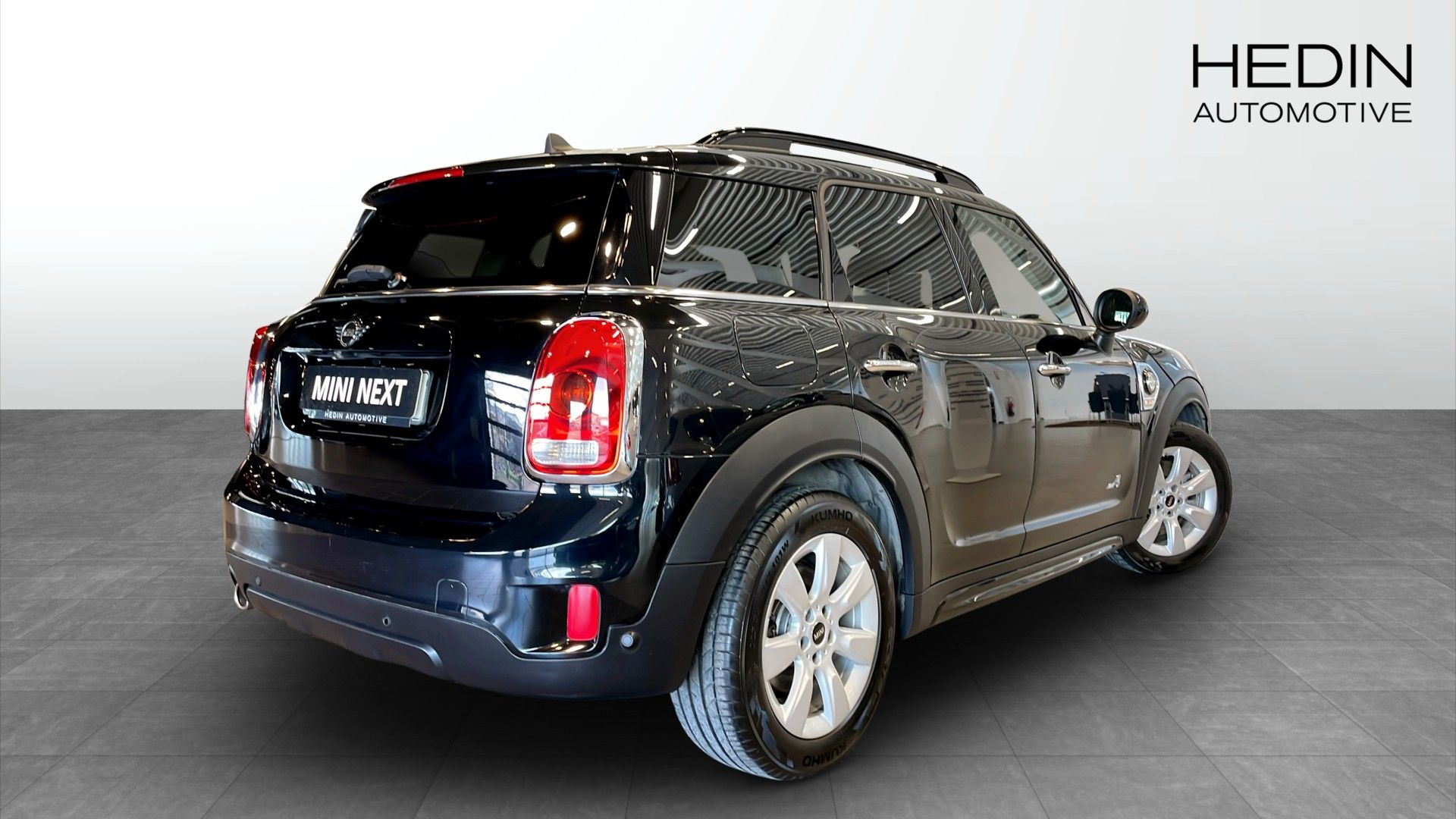 MINI Countryman SE Cooper SE ALL4 2019, photo 2/10