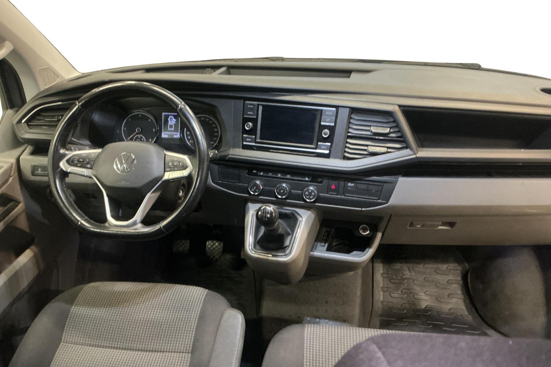 Volkswagen Transporter 2023, kuva 7/10