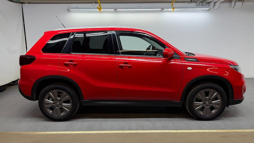Bild 1 av Suzuki Vitara HEV AllGrip Automat  Inclusive