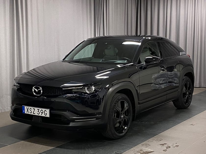 Bild 1 av Mazda MX-30 e-Skyactiv EV Cosmo Confidence Vinterhjul